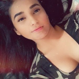 Meet your Posher, Stefany